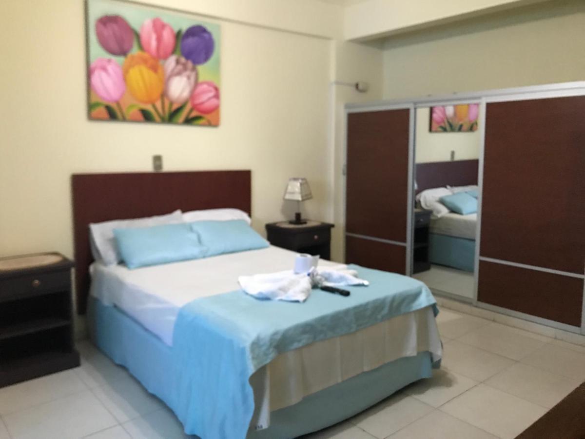 Viru Viru Ii Hotel 2*